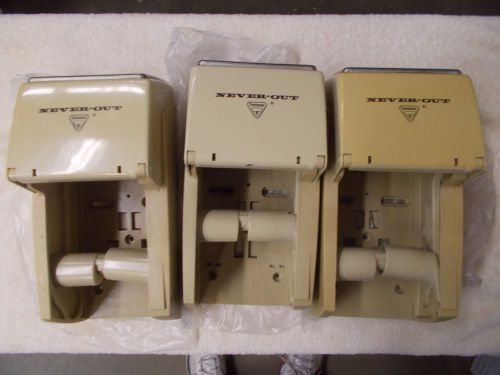 Never-Out Toilet Paper Dispensers Towel Saver 2 Rolls Lot of 3 Tan 2 Keys Used