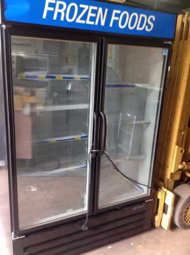 master bilt freezer 2 door glass door 2015 model