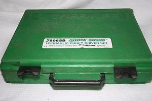 Greenlee Quick Draw Hydraulic Punch Driver Set in case