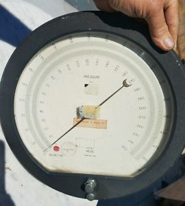 Heise Precision Dial Pressure Gauge 13.5&#034; H 25012 C 0-500 psi inches HG