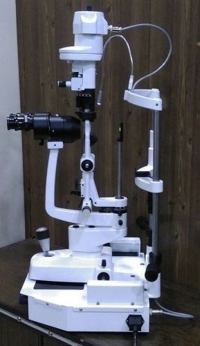 BEST SLITLAMP  MICROSCOPE NEWLY LAUNCHED,BUILT IN POWER SULLY FREE SHIPPING