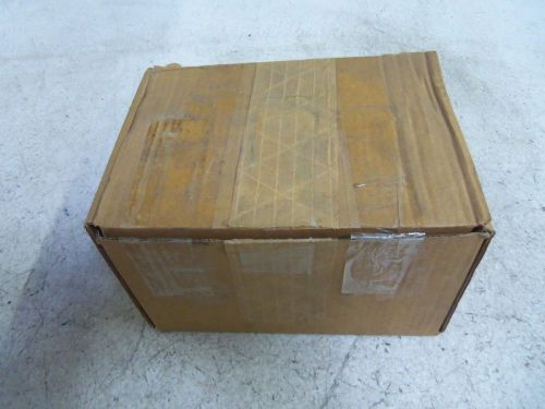 LOT OF 10 CROUSE-HINDS TB100M CONDUIT *NEW IN A BOX*
