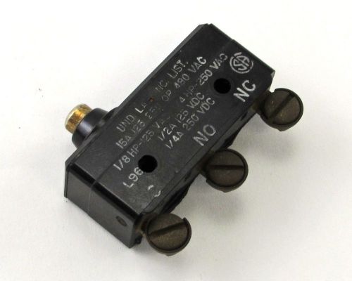 Micro Switch BZ-2RD776-P4 Switch 15A, 250VAC