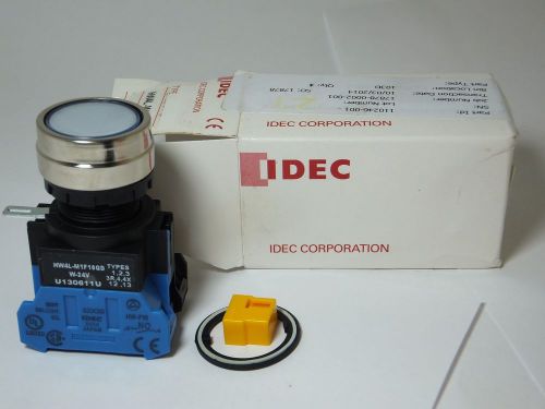 IDEC illuminated Push Button switch, HW4L - M1F10QD, W-24V, WHITE - New