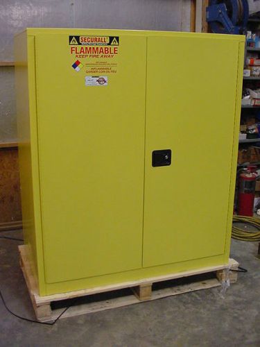 New securall 120 gal flammable storage cabinet 1 shelf  drum rollers pn  v1110 for sale