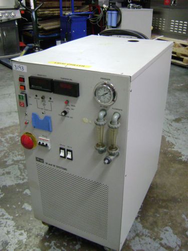 3193  M and W RPCX28A-RNB-3.0HE Flowrite Recirculating Cooling System