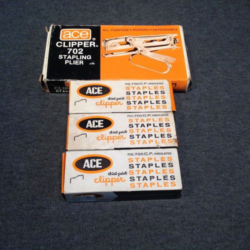 VINTAGE ACE CLIPPER MODEL 702 STAPLING PLIER WITH 3 BOXES OF STAPLES