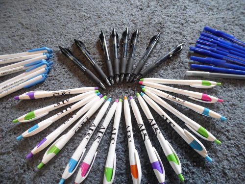 LOT OF 40 MISC. MIXED INK PENS LOGO BLUE &amp; BLACK INK NEW AND NICE INK PENS