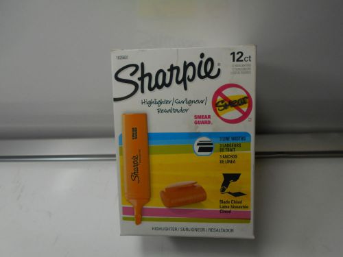 Sharpie 1825631 Blade Tip Highlighter, Orange  12Ct