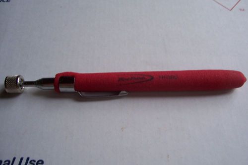 New Blue Point &#034;Red&#034; Telescoping Pocket Magnet Pick Up Tool