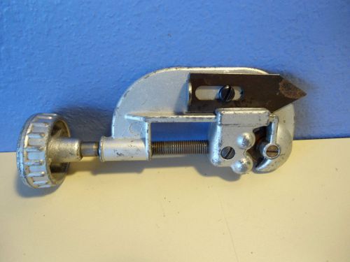VINTAGE  PIPE CUTTER 1/18&#034;- 1 1/8&#034;
