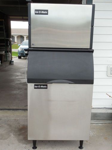 Ice-o-matic ice0500 ht4 air cooled 625lb ice machine w/storage bin 30in 0500ht4 for sale