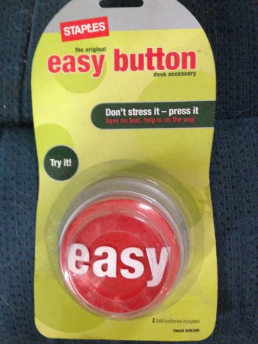 Staples, &#034;Easy&#034; Button, original from 2005, NIB, needs new batteries