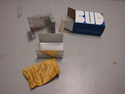 Vintage Bud CU-3000-A Combination Snap Or Screw Type Mini-Box