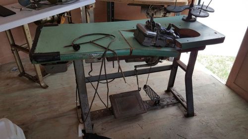 VINTAGE Singer 246-3 Sewing Machine