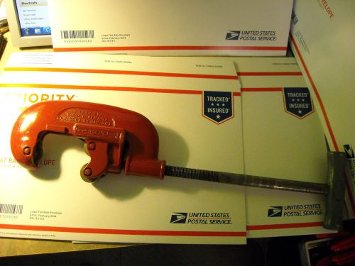 Ridgid No. 2,-- 1/8&#034; to 2 &#034; Heavy Duty Pipe Cutter 6 + POUNDS Nice Condition-USA