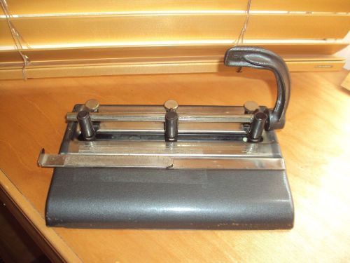 Vintage Made in the USA Master Products Adjustable Heavy Duty 3-Hole Punch WORKS