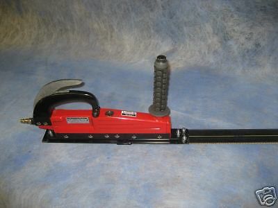 The foam saw air owered spray foam removal tool cuts open cell foam rig for sale