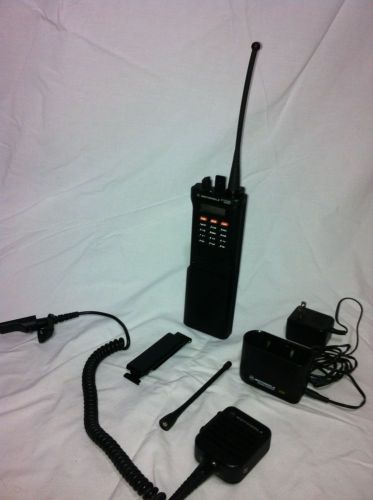 Motorola system saber uhf radio w programming security police fire ham taxi ems for sale