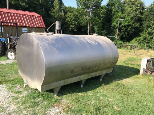 Mueller 1000 Gallon Milk Tank Cooler Tank. Complete Tank &amp; Commpresser