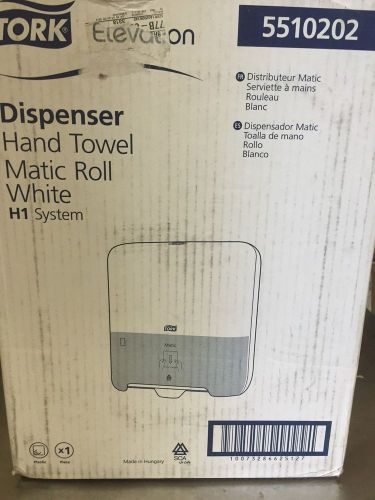 Tork Matic Manual Towel Dispenser