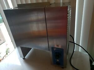 Antunes Roundup vertical toaster vct-25cf