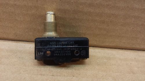 Honeywell BZ-2RQ66 Switch, Basic, Standard, Actuator-STRAIGHT PLUNGER, 15 AMPS