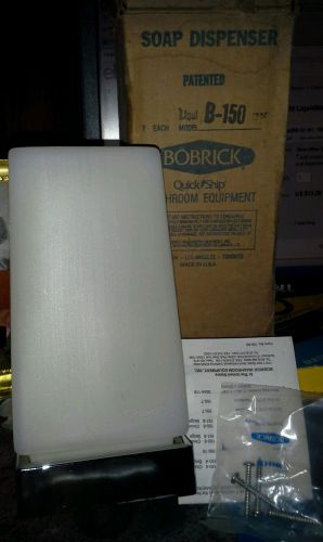 Bobrick B-150 LiquidMate Soap Dispenser 34 oz New In Box Complete