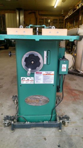 Grizzly 1 1/2 HP Heavy-Duty Shaper w/Cast Iron Wing Mod. G1035. Mobile Base Inc.