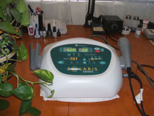 Dynatron Solaris 701 Ultrasound and Light Therapy Equipment in Working Condition