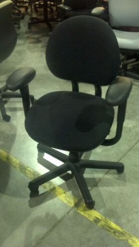 STEELCASE CRITERION TASK CHAIRS - BLACK - LOT OF (20)