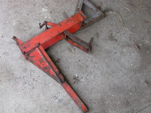 Steel pump jacks, pair with roof struts for sale