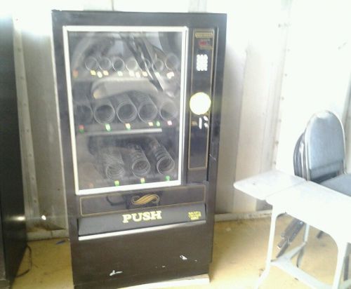 Venex snack vending machine