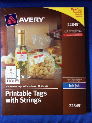 AVERY 22849 Printable Tags with Strings, White, 1.5&#034; x 1.5&#034;, Pack of 200. NEW!