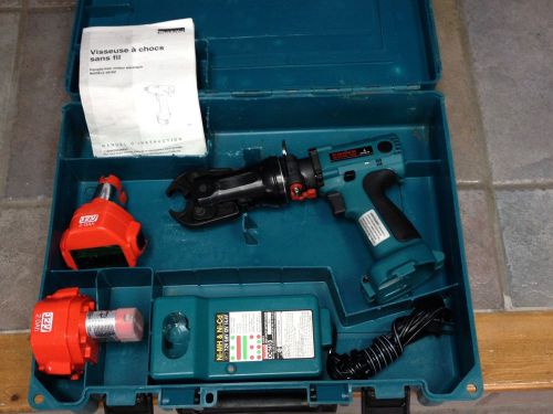 IPEX HYDRAULIC BATTERY 12V POWERED PEX CRIMPING TOOL &amp; KIT ~ pipe pex fitting