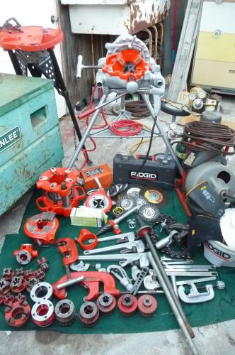 Ridgid 300 t2 pipe threader with 4pj dies and tons of extras!!!! for sale