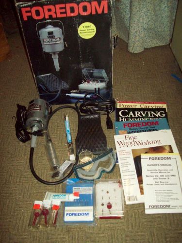 FOREDOM 5240 WOOD CARVING KIT WITH EXTRAS
