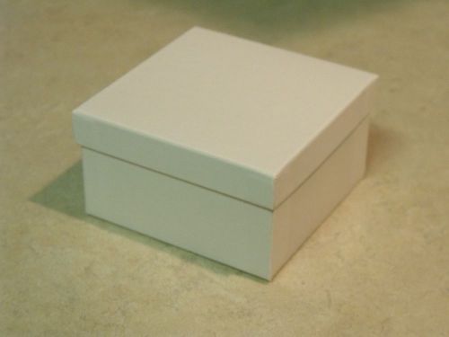 Pack of 20 White Swirl Boxes - 3.5&#034; Square x 2&#034; Deep