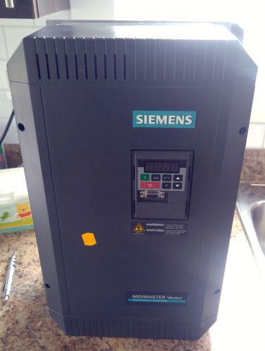 New Siemens midimaster vector 6SE3221-7FG40