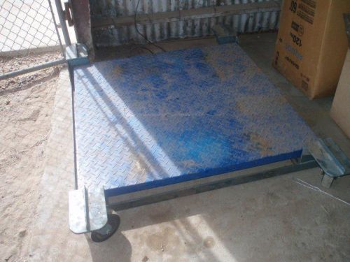 5,000 lb. certified scale co. electronic scale; 47&#034; x 47&#034; platform for sale