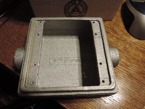 APPLETON  FSC-2-75  MALLABLE CAST IRON BOX  3/4&#034; HUB  FSC275