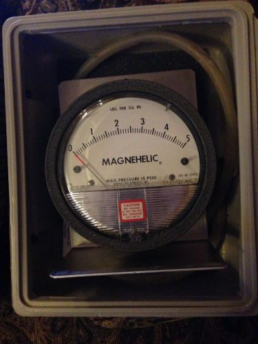 Dwyer manometer a-27 0-5 15psi magnehelic for sale