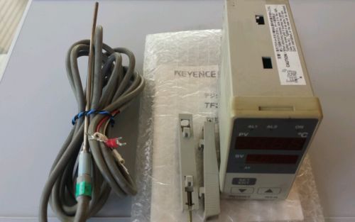KEYENCE TEMPERATURE CONTROLLER TF3-14 with TF-A31 TEMPERATURE PROBE