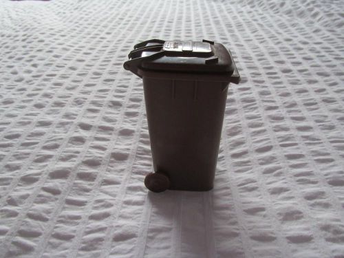 SSI SCHAEFER Mini PLASTIC RECYCLING CONTAINER BROWN PROMO
