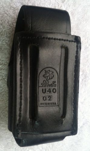Desantis U40BJ02Z5 Black Leather Chemcial Spray Holder with Velcro Closure
