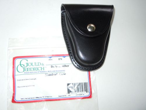 Gould &amp; Goodrich Leather Handcuff Case Fits most Chain Handcuff B70 New