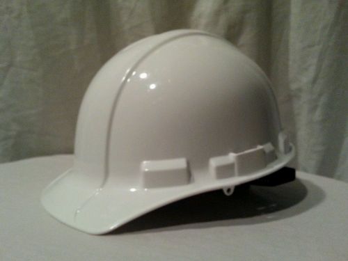 3m-xlr8- white hard hat- 4pt. pinlock  adj. settings construction hat for sale