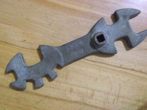 OLD 9 way welding wrench metal V-H  oxy ACETYLENE gauge tool vintage