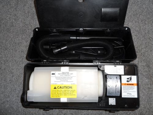 3M Electronics Service Vacuum Model #497 with Accessories and New Filter