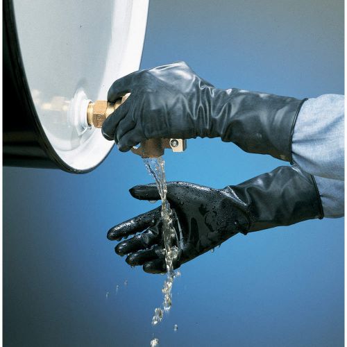 Chemical resistant glove, 13 mil, sz 8, pr b131r/8 for sale